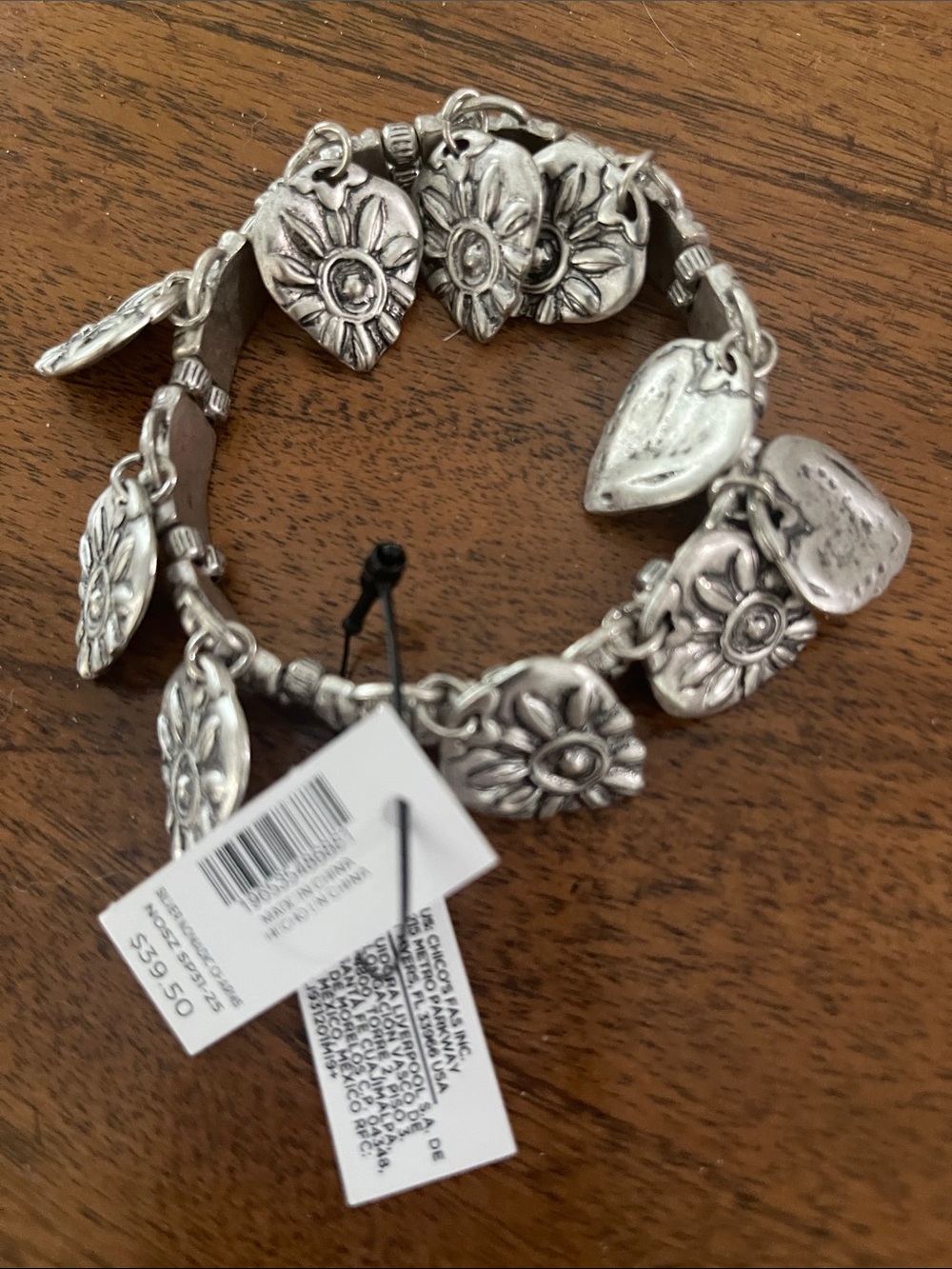 NWT Silver-Tone Floral Heart Charm Bracelet - Women's Jewelry
